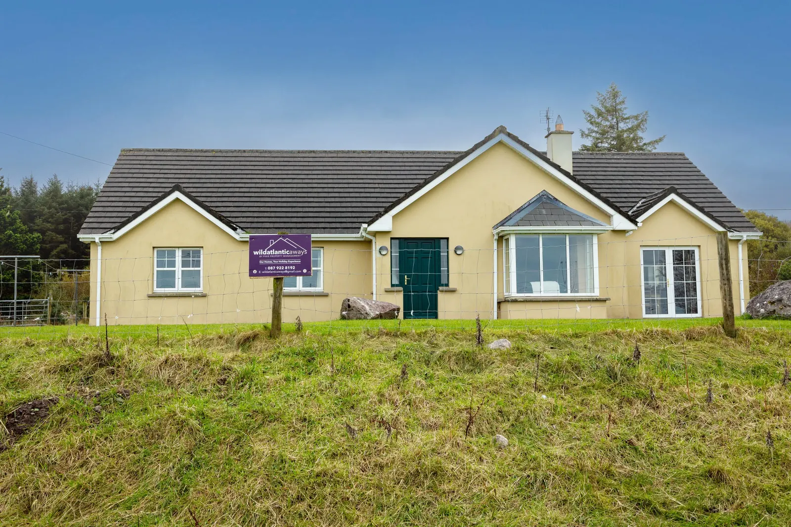 Woodside House - self-catering holiday home in Castlegregory, Co. Kerry