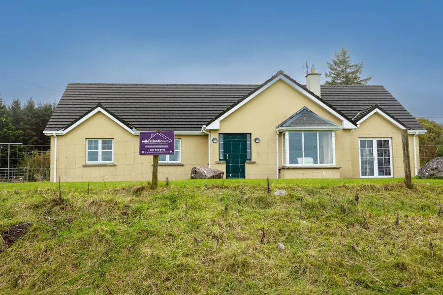 Woodside House — holiday home in Castlegregory, Co. Kerry