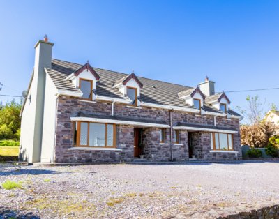 West Bay Holiday Home Aughacasla